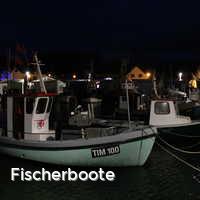 Fischerboote, Abends an der Ostsee