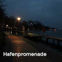 Hafenpromenade, Abends an der Ostsee