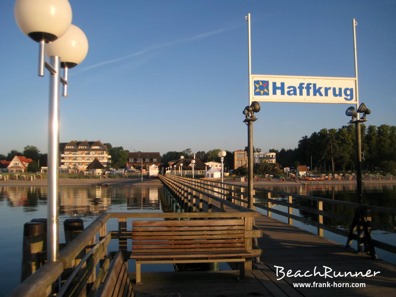 Seebrücke, Haffkrug am Morgen