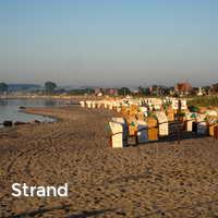 Strand, Haffkrug am Morgen