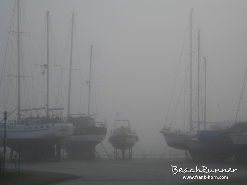 Winterlager, Nebel an der Ostsee