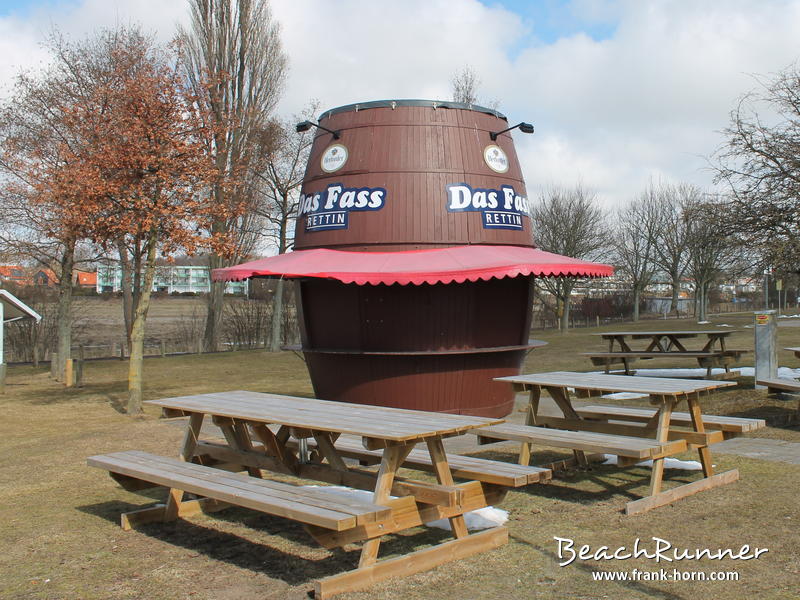 Das Fass, Rettin