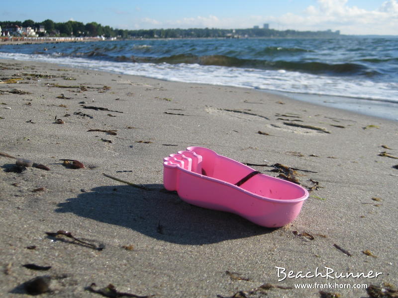 Rosa Fuß, Strand im Sommer