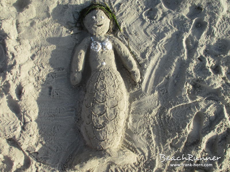 Meerjungfrau, Strand im Sommer