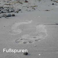 Fußspuren, Strand im Sommer