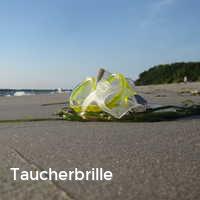 Taucherbrille, Strand im Sommer