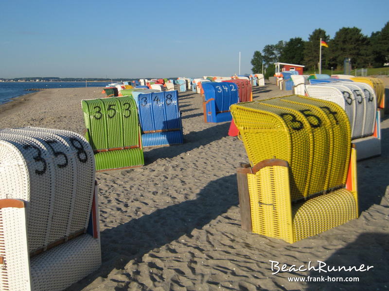 Bunt gemischt, Strandkörbe