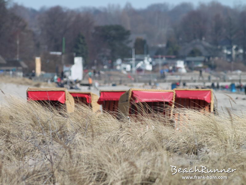 Hinter der Düne, Strandkörbe