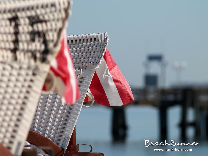 Vor der Seebrücke, Strandkörbe